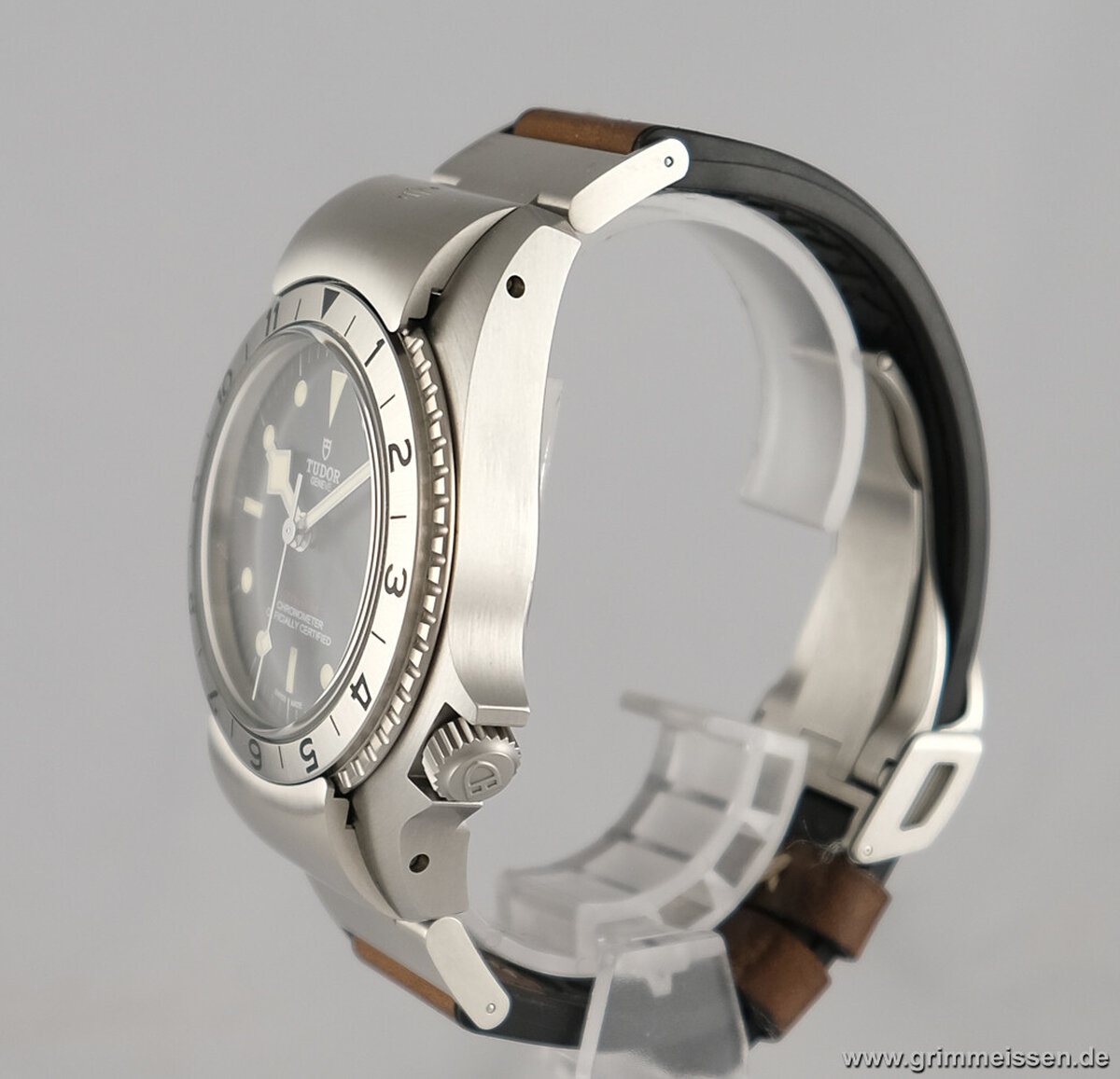 Tudor 01 online